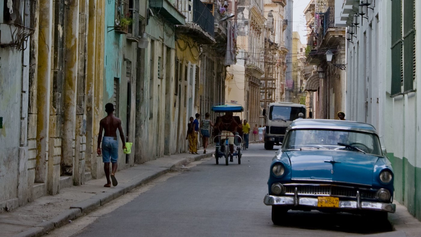 The Party and the Army: Civil-Military Relations in Cuba | World ...