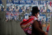 A street in La Paz, Bolivia, on Nov. 14, 2019 (dpa photo by Gaston Brito for AP Images.)