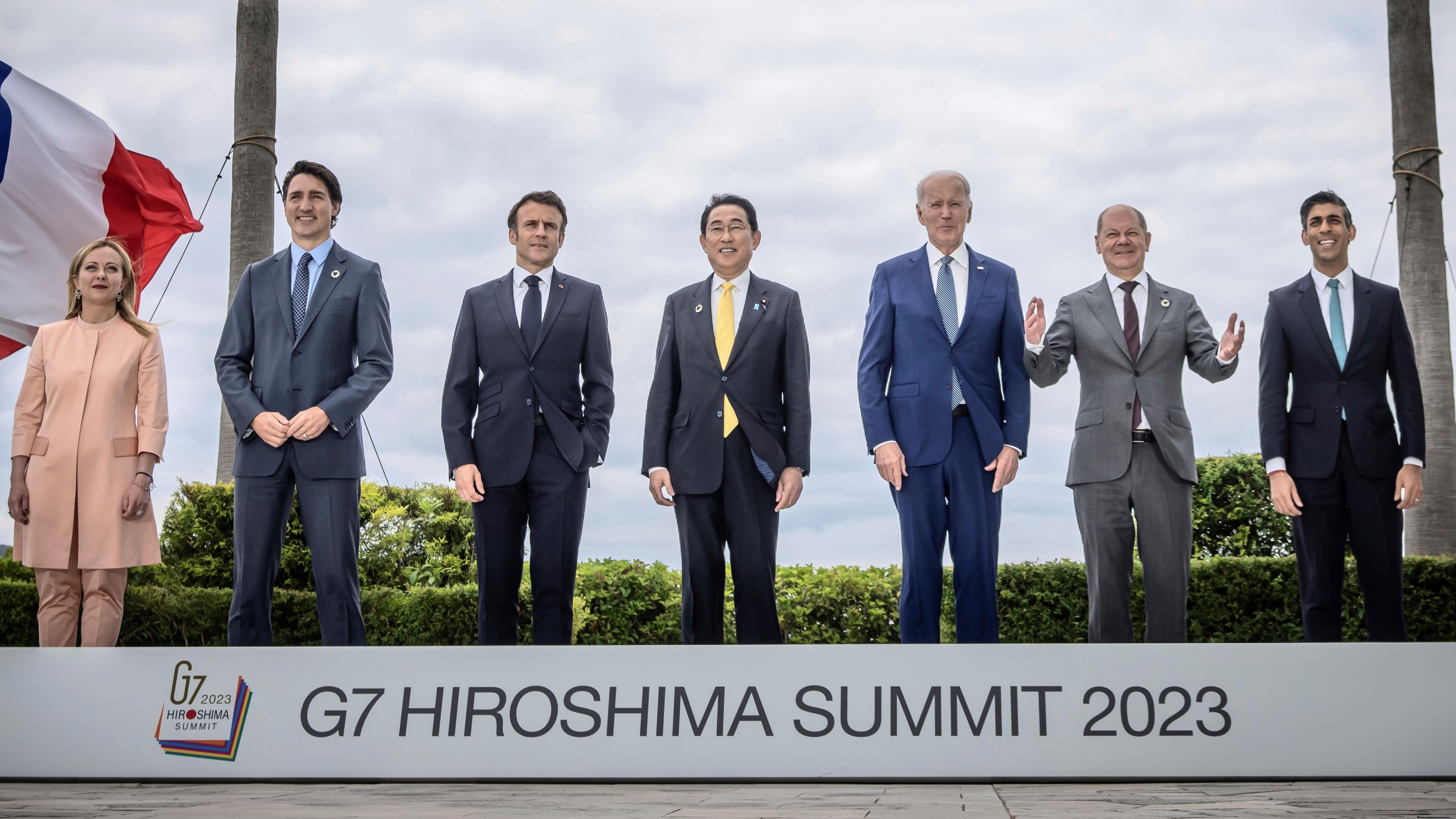 2023 年 G7 峰会期间，讨论围绕中国经济增长、全球南方国家的利益、乌克兰持续的战争以及与俄罗斯的关系等相互交织的问题展开。