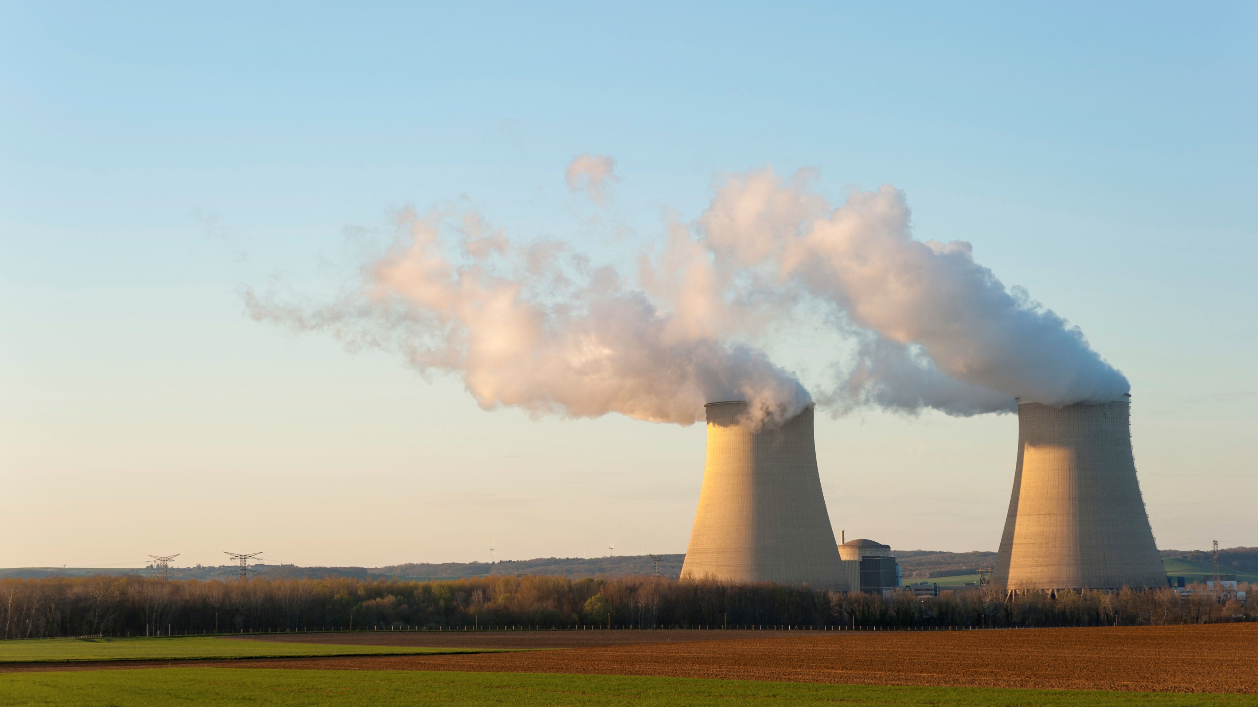 The Nuclear Weapons Debate’s Blind Spot: Nuclear Energy | WPR