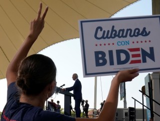 Biden Tries to Strike a Delicate Balance With New Cuba Policies