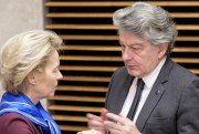 Ursula von der Leyen with Thierry Breton.