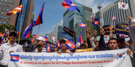 Cambodians living in South Korea protest against the CLV.